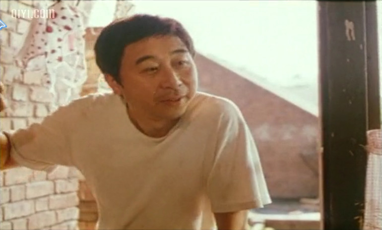  p>《没事偷着乐》是由西安电影制片厂出品,由 a target="_blank"