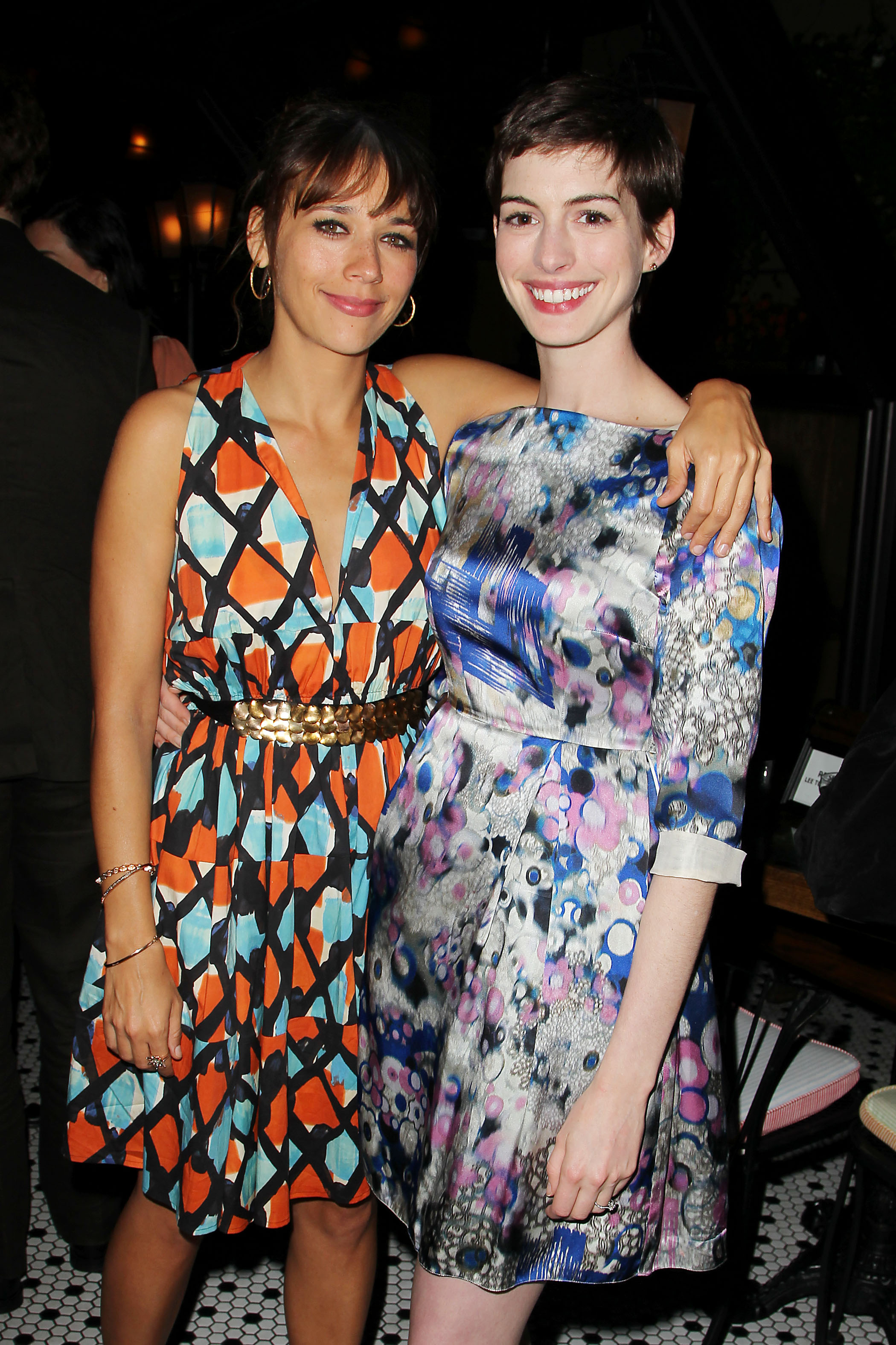 初次亮相 全网资源