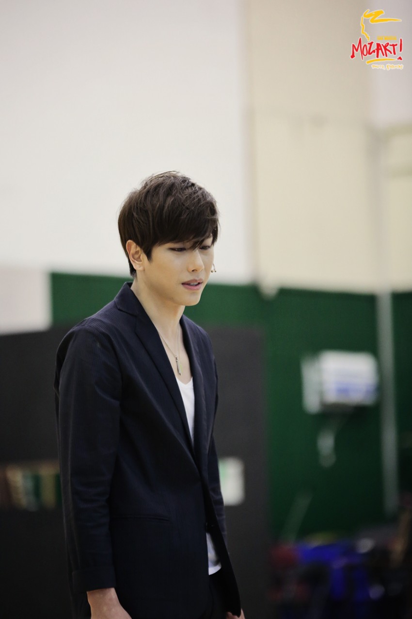  p>朴孝信(park hyo shin),韩国著名男歌手.