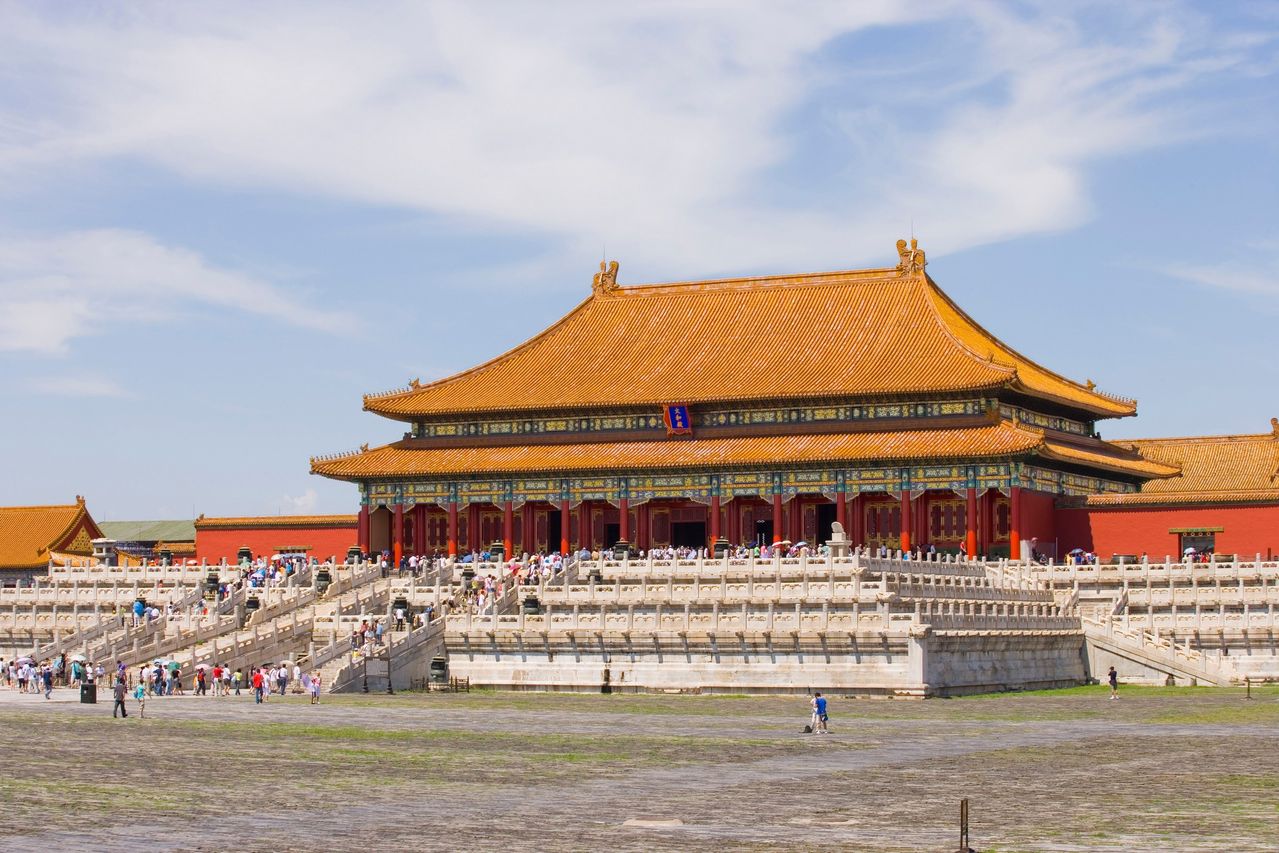  p>重檐庑殿顶是古代中国宫殿建筑的一种屋顶样式.