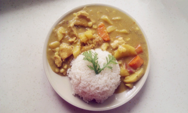 泰式椰浆咖喱鸡肉饭