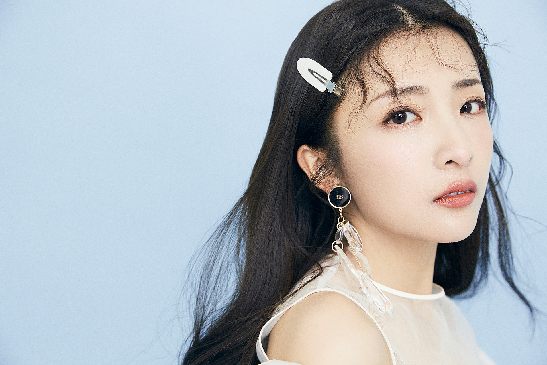 1992年6月6日出生于江苏省扬州市,中国内地女演员,主持人,毕业于中国