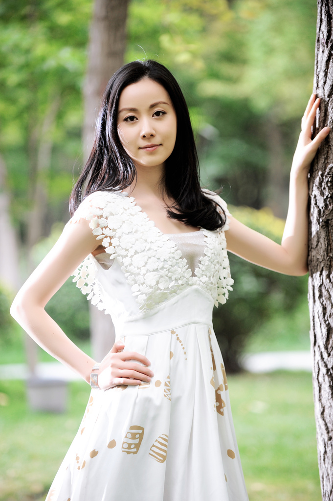  p>席与立,出生于江苏省南京市,毕业于 a target="_blank" href="