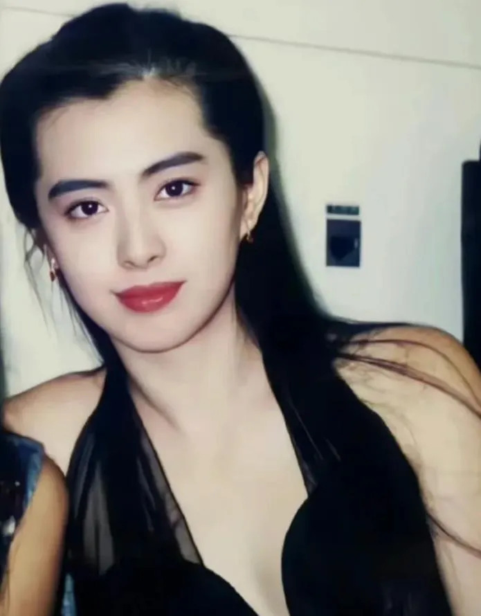 香港四美、台湾四美、大陆四美，惊艳整个时代，谁才是实至名归？_百科TA说