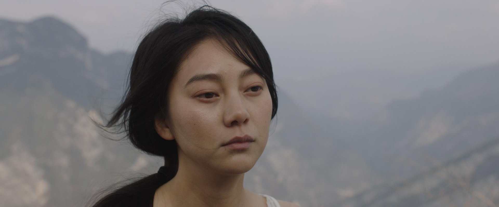 韩东,女,中国内地女演员