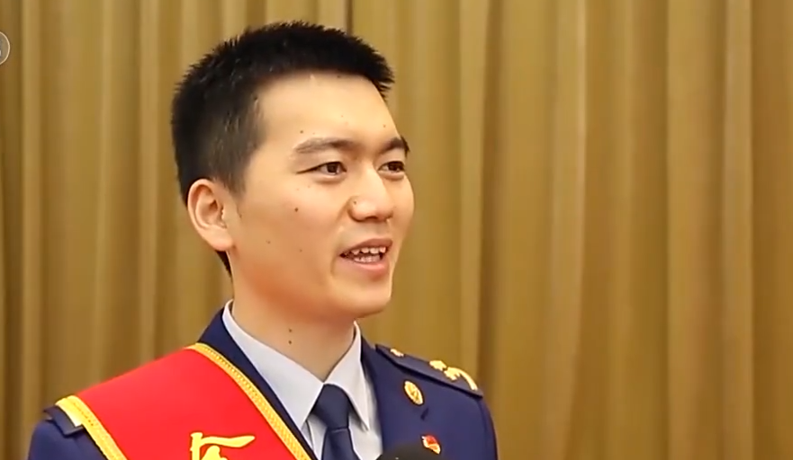  p>刘炜玮,江西省消防救援总队南昌市西湖区消防救援大队团总支书记.