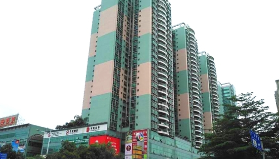  p>长安地王广场位于东莞市长安镇中心,由龙泉物业物业管理有限责任
