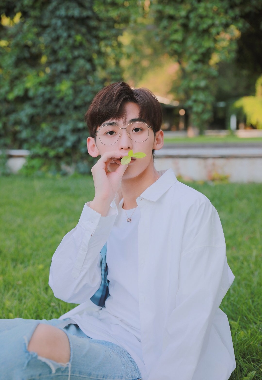  p>唐九洲,1998年2月5日出生于吉林长春,毕业于 