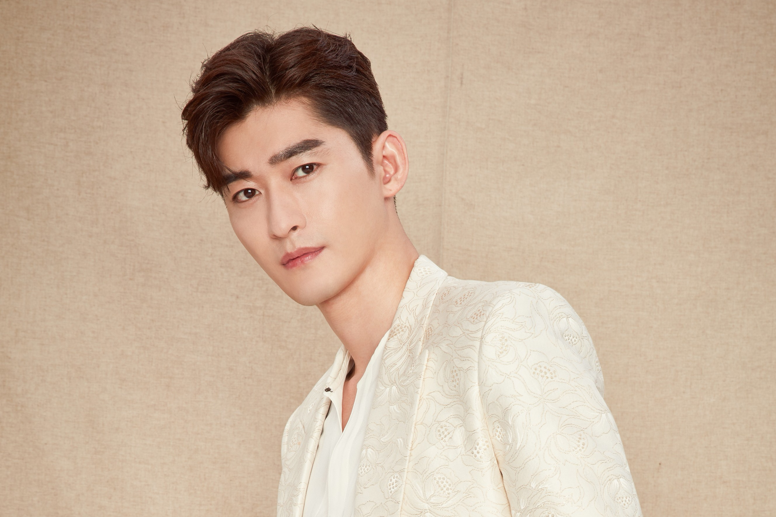  p>张翰,原名张汉,1984年10月6日出生于 a target="_blank" href="