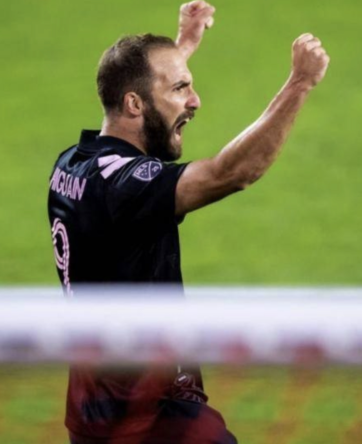 冈萨洛·赫拉尔多·伊瓜因