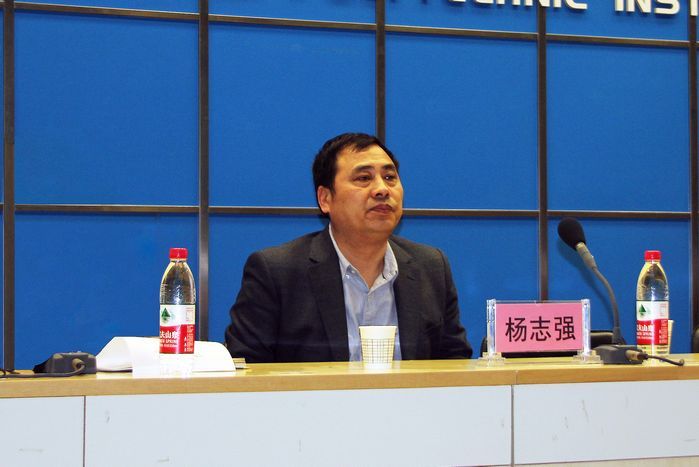 杨志强