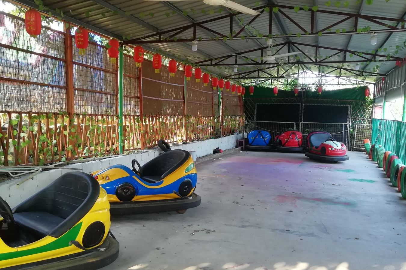 山水农庄游乐园