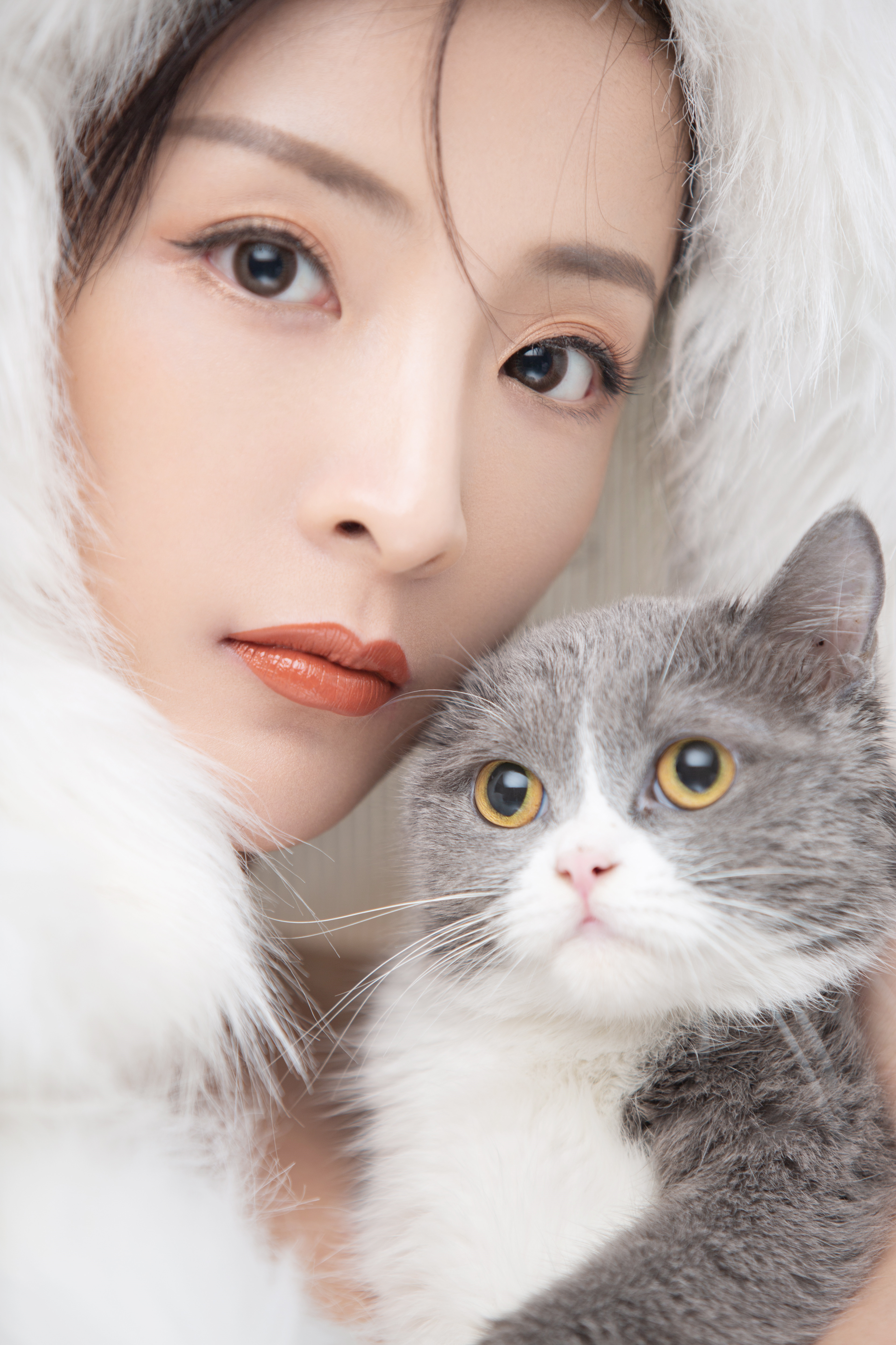 8w4am">厉蔺菲,1992年6月6日出生于江苏省扬州市,中国内地影视女演员