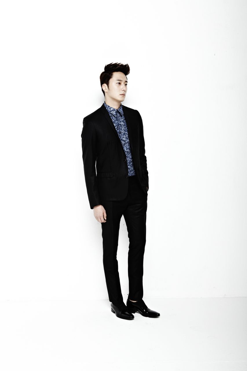  p>丁一宇(         ),1987年9月9日出生在韩国首尔,韩国影视男演员.