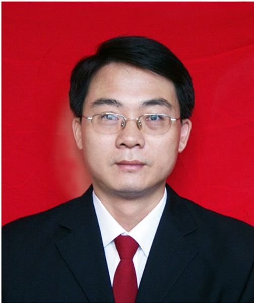 data-id="gnawmi3o79">杨志强,男,汉族,1967年10月生,湖南湘潭雨湖区