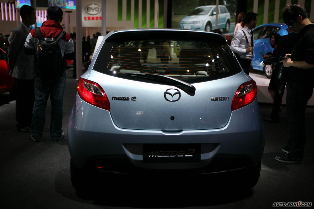 马自达2