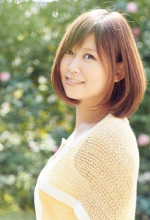 绚香（日本女歌手，词曲制作人）_百度百科