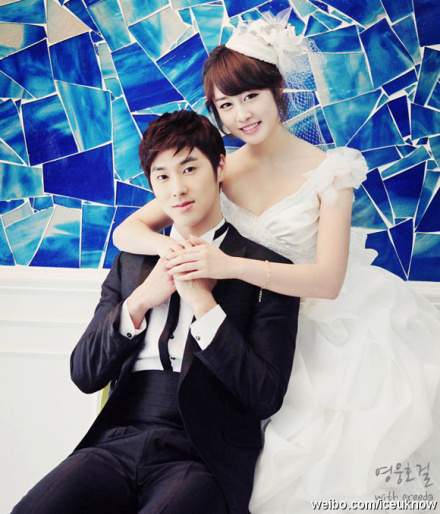 时段的综艺节目,由李辉才和卢洪哲主持