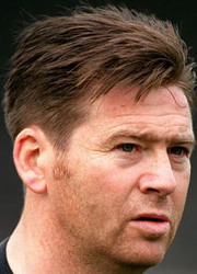  p>克里斯·瓦德尔(chris waddle)1960年12月14日出生于英格兰, a