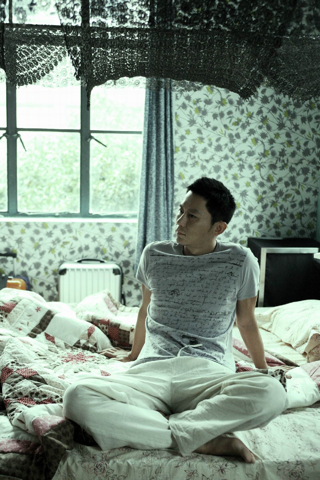 ">马伟豪执导的一部电影,该片根据同名小说《奋斗》改编而成,由<a