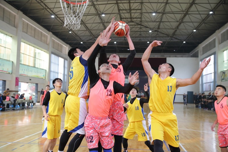 诸暨市海亮外国语学校总校