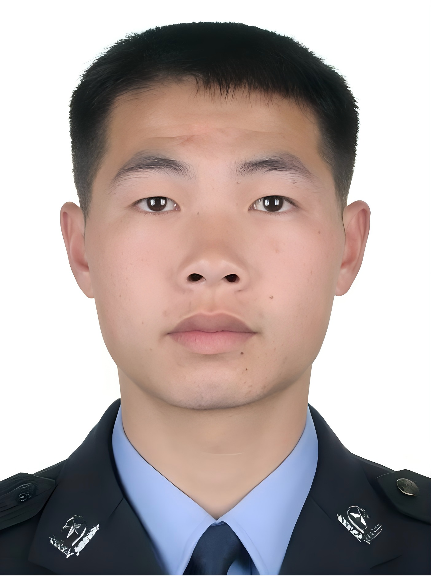 邱华
