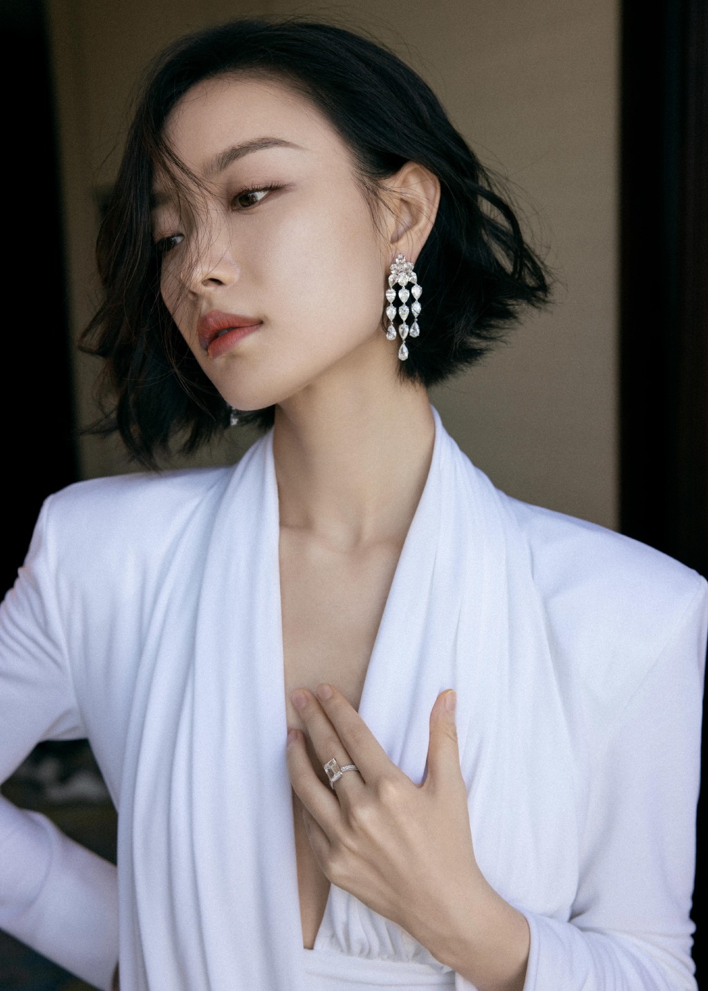 倪妮,1988年8月8日出生于江苏省 a target="_blank" href="/item/南京