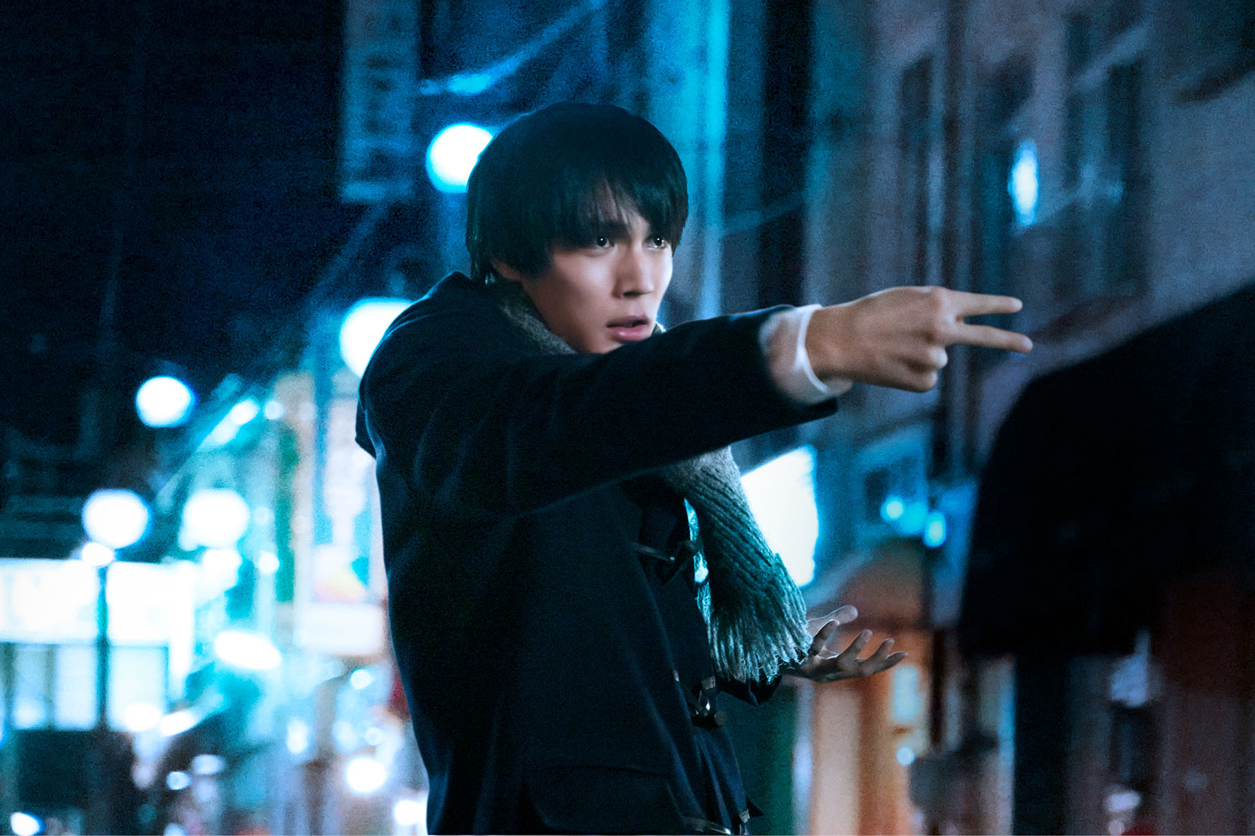  p>《破碎的瞬间》是萨布执导的电影,由 a target="_blank" href="