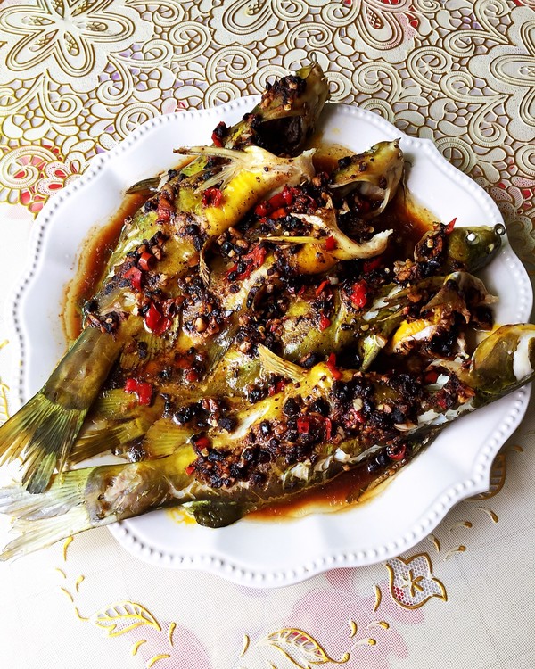 豆豉蒸黄骨鱼