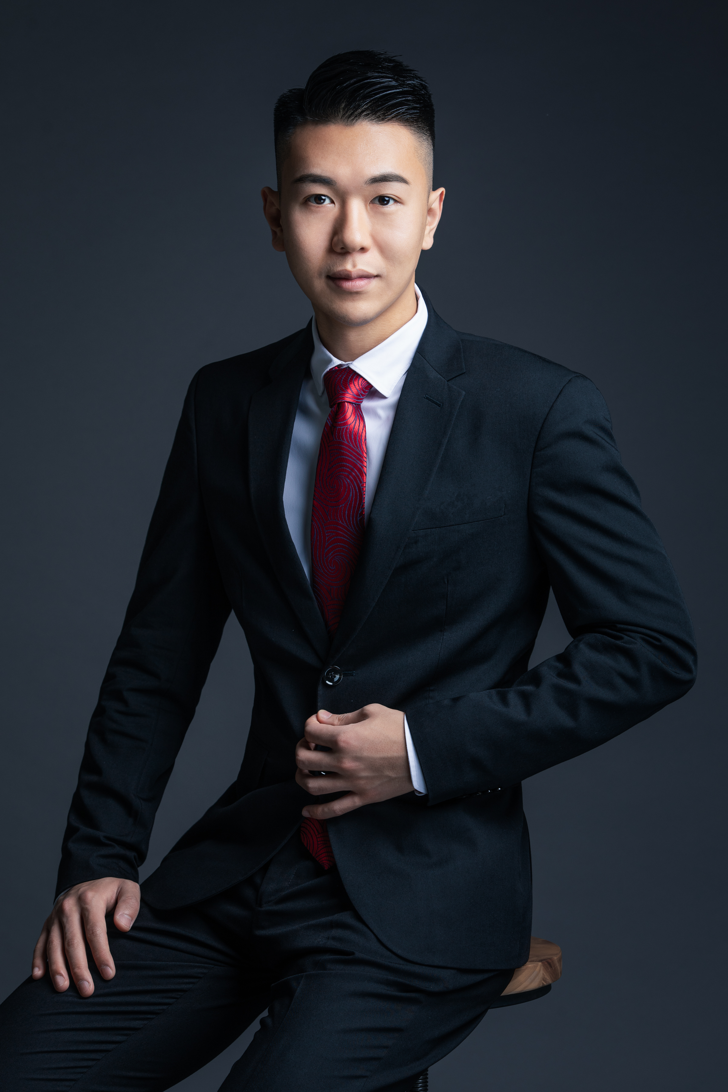  p>何颖贤,男,澳门人,汇迅集团董事总经理.