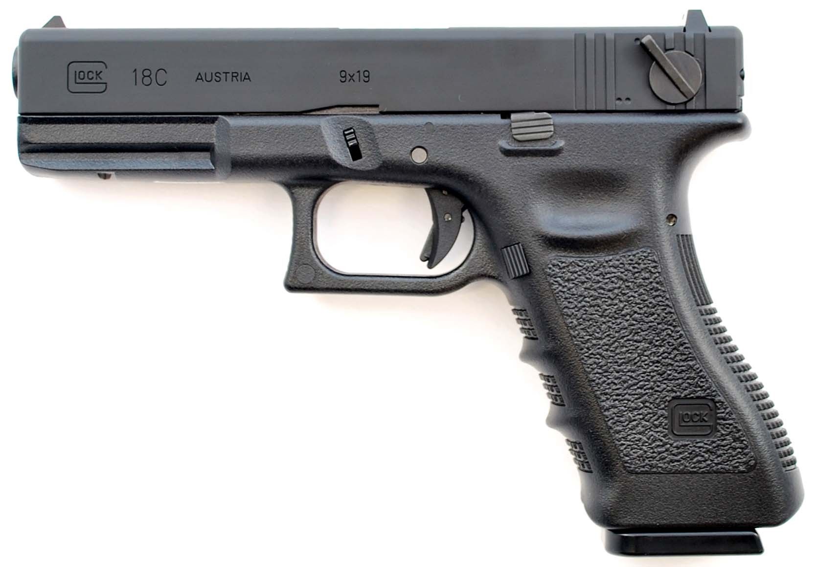 18 automatic pistol),是奥地利格洛克