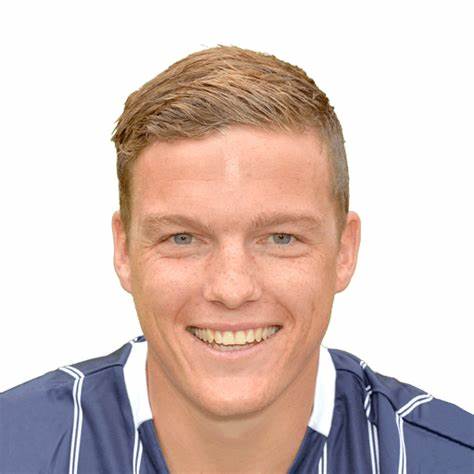  p data-id="gnx94d7d7j">沙恩·劳里(shane lowry),全名沙恩·托马斯