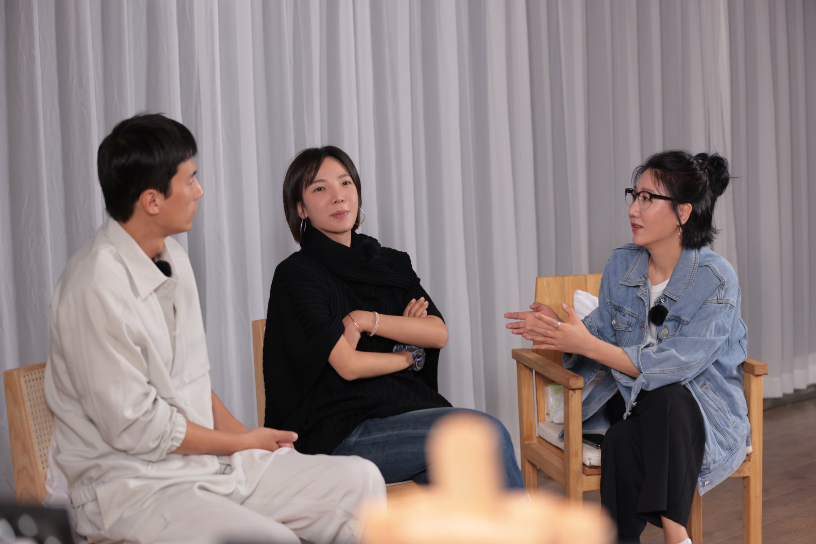  p data-id="tva8nyjtswei">张婉婷,1987年出生,职业经纪人.