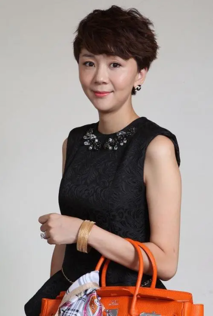 n61v">唐红是电视剧《 a target="_blank" href="/item/孩奴/85607"