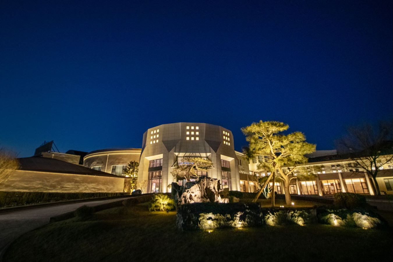 静之湖度假酒店