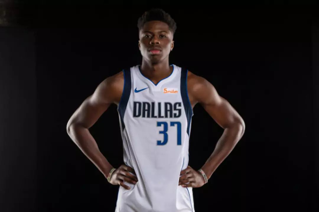 kostas antetokounmpo