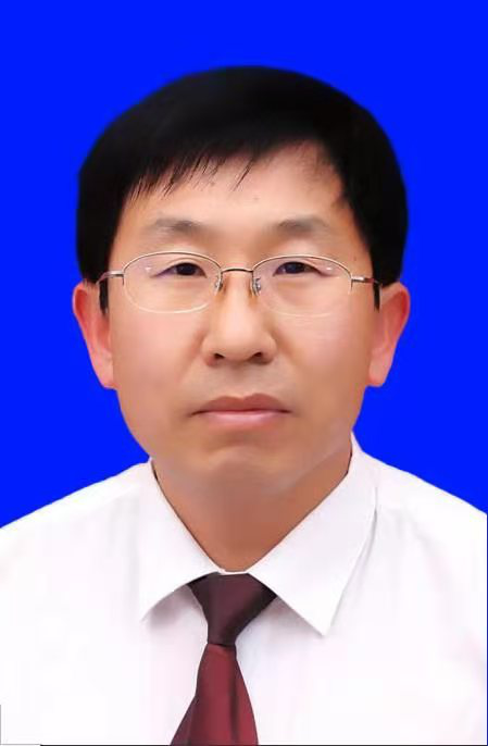  p>白继章,男,汉族,1968年10月生,宁夏吴忠市同心县人,中共党员,大学