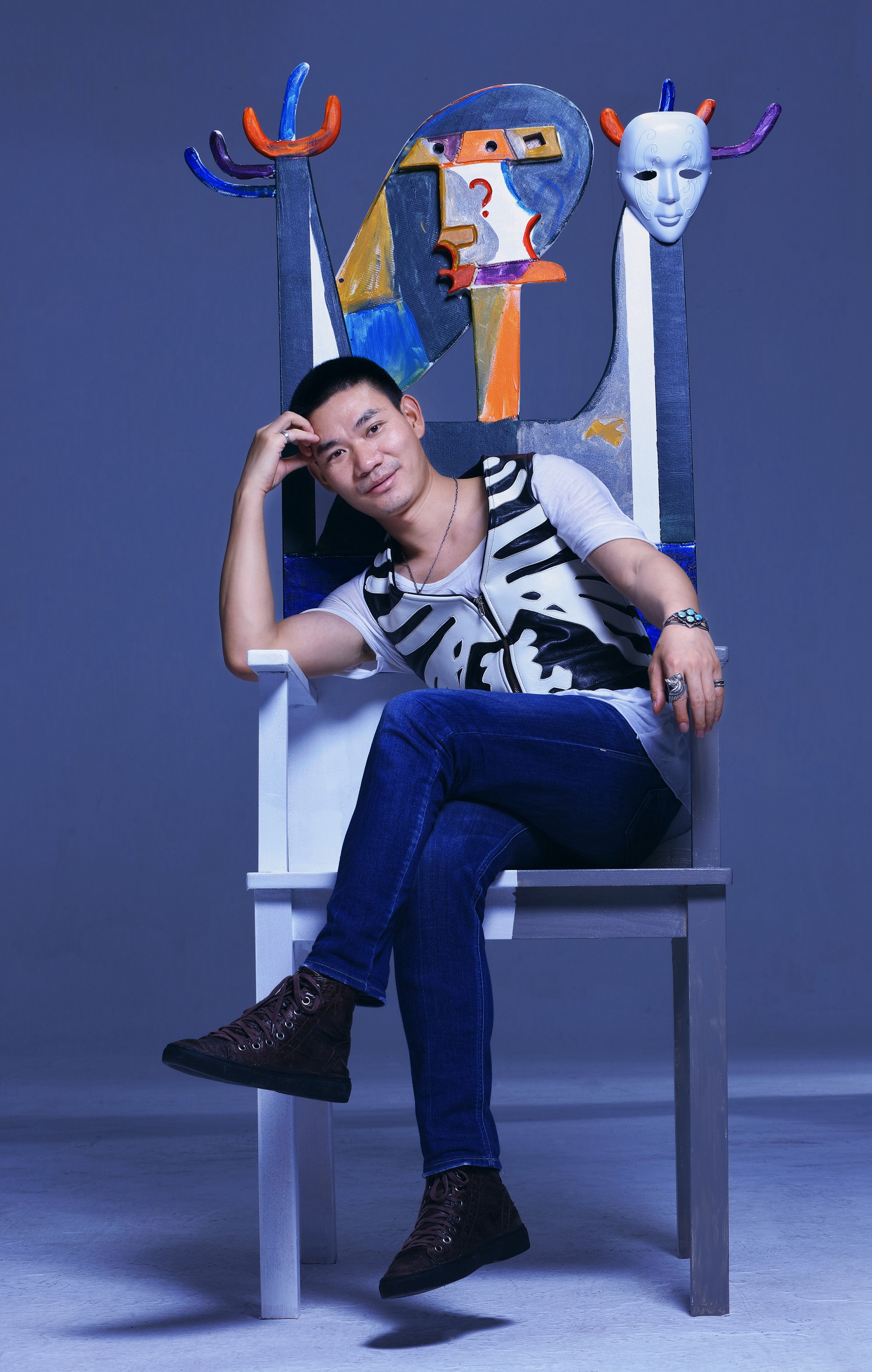  p data-id="gnaunb13tv">李荣凯,中国摄影艺术家,导演.