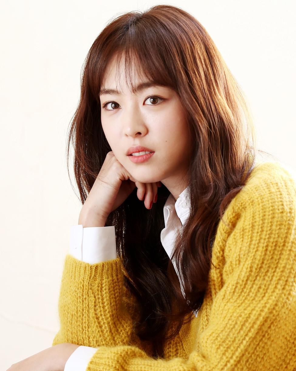  p>李沇熹(lee yeon hee),1988年2月26日出生于韩国,韩国女演员,模特.