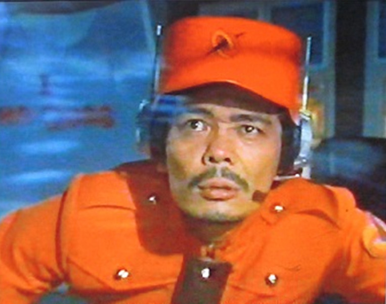 克塞队的领导者,由 a target="_blank" href="/item/草