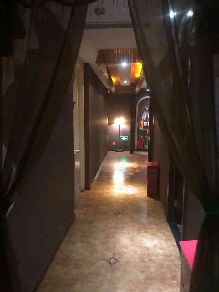  p>春会馆隶属春草堂(上海)企业管理有限公司旗下,是一家从事专业足道