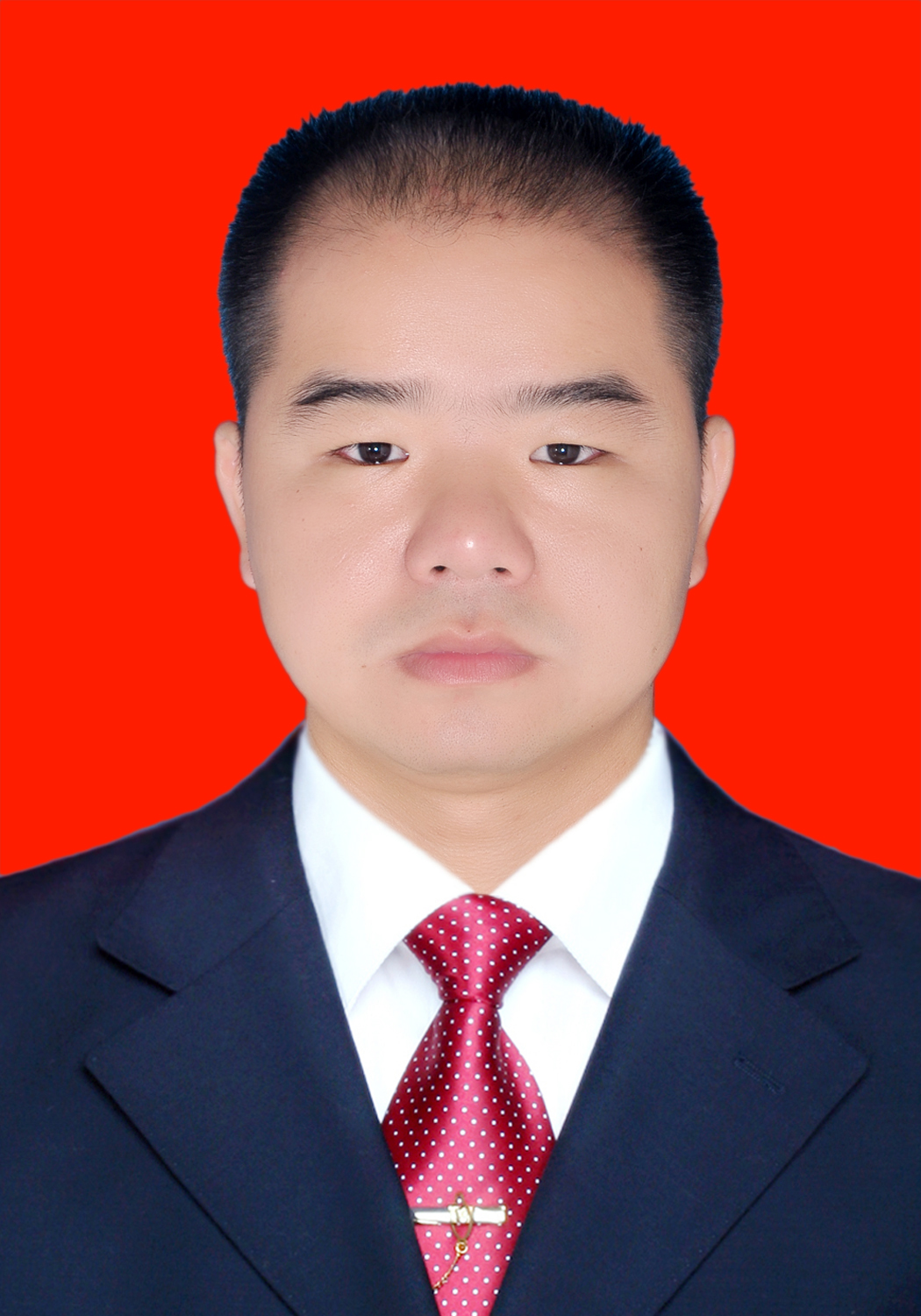 李显兴