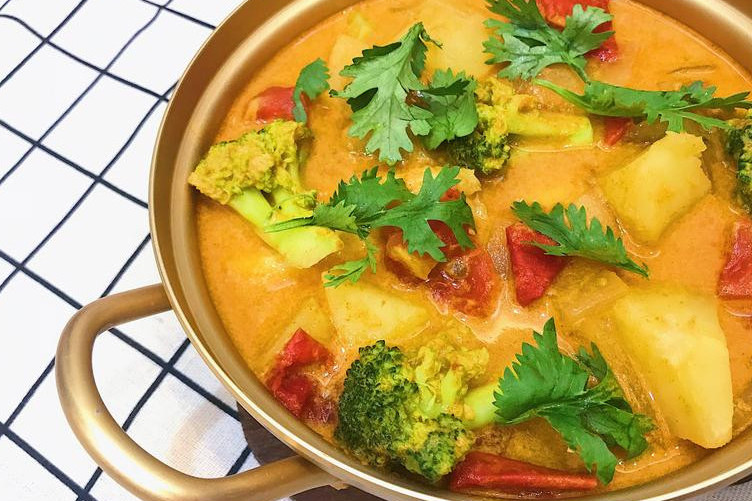 咖哩椰汁鸡焖冬粉