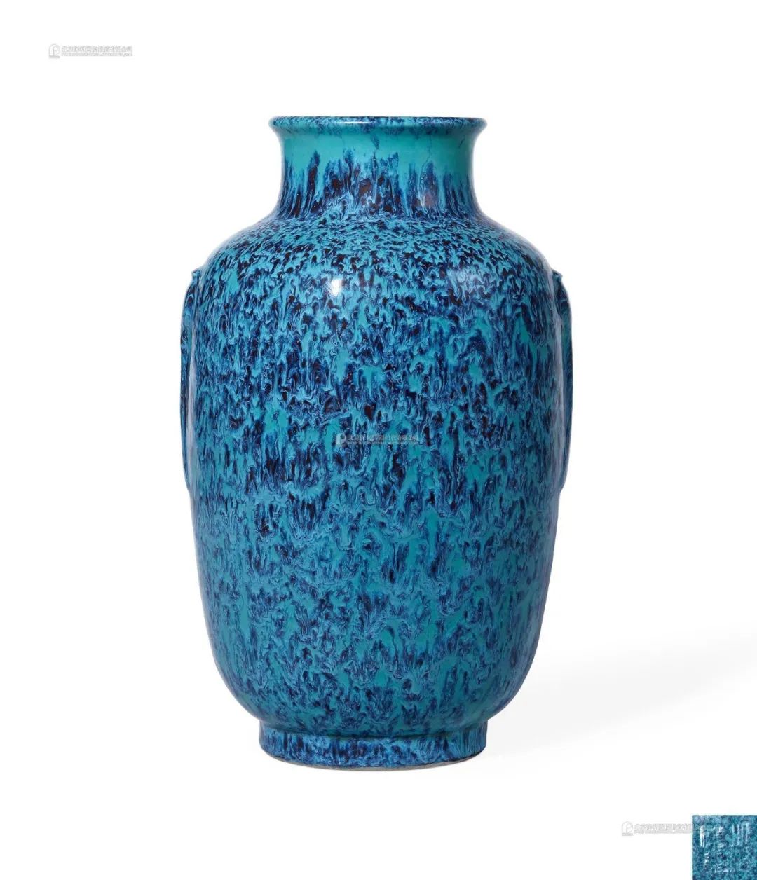 8050万落槌| 乾隆青花穿花龙纹梅瓶领衔厦门保利《玄览》专场!_百科TA说