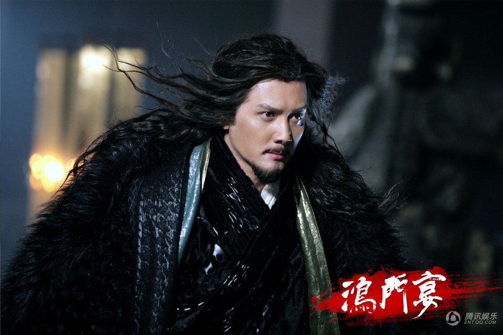  p>冯绍峰,原名冯威,1978年10月7日出生于上海市,中国内地男演员,毕业