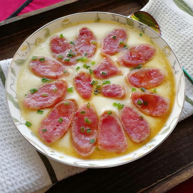 腊肠蒸蛋