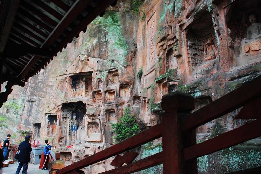 isp4e4">千佛岩位于 a target="_blank" href="/item/南京市/2207627"