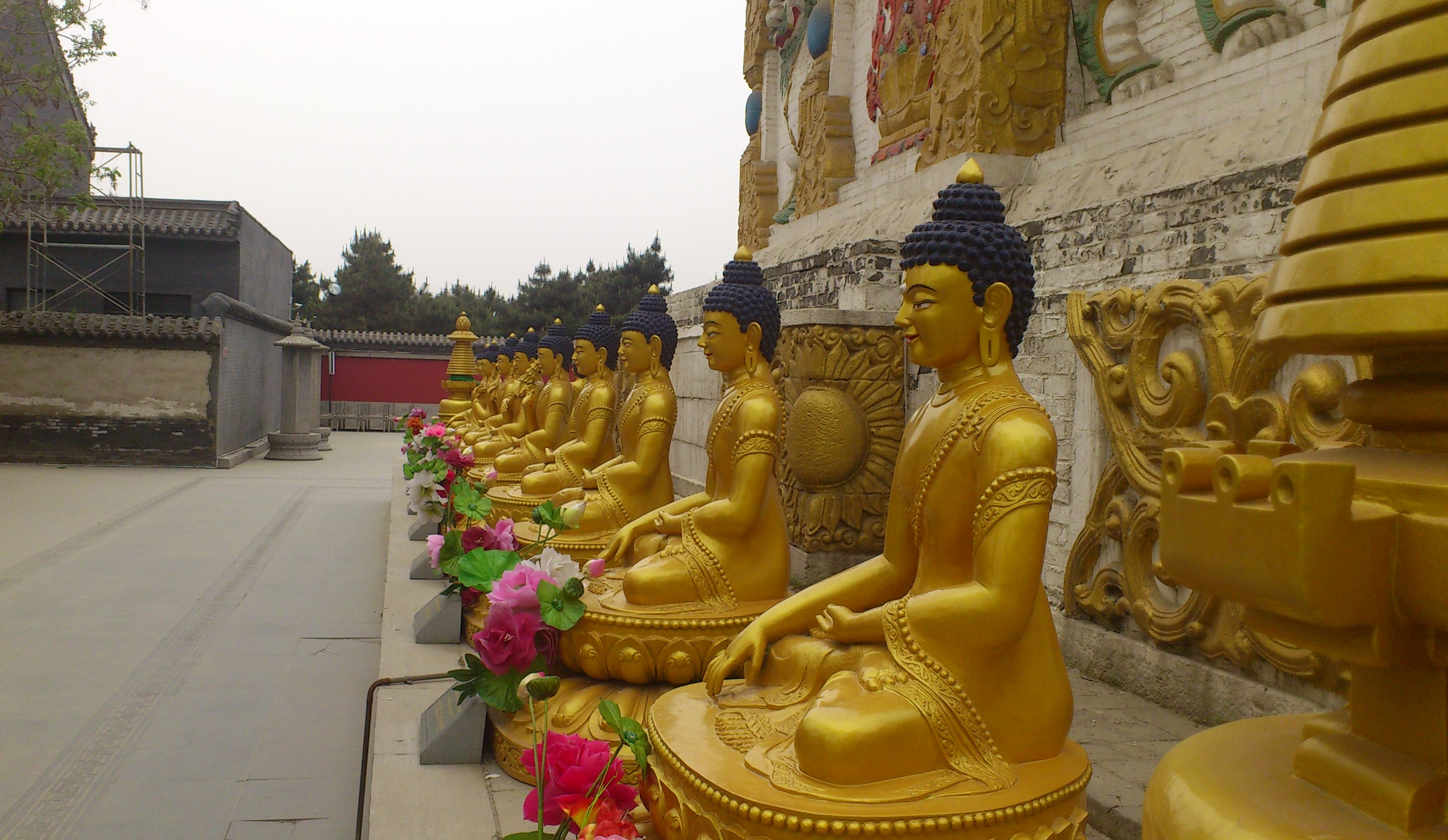  p>北塔护国法轮寺及碑林位于 a target="_blank" href="/item/沈阳市