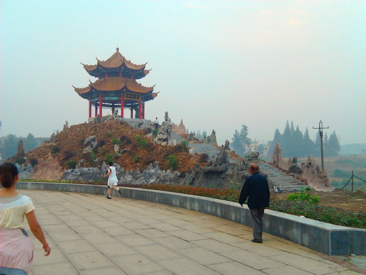  p>明港镇,河南省信阳市 a href="#">平桥区 /a>下辖镇,因滨邻 a href