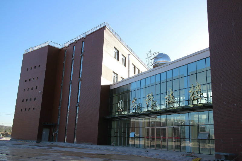  p> a href="#" data-lemmaid="841958">集宁一中 /a>霸王河校区,又称